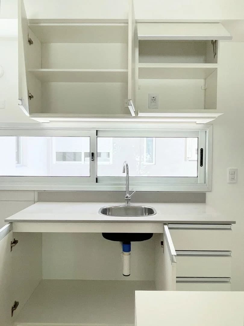 Venta apartamento de 2 dormitorios con balcón al frente en Cordón - Cochera incluida - Vista 5