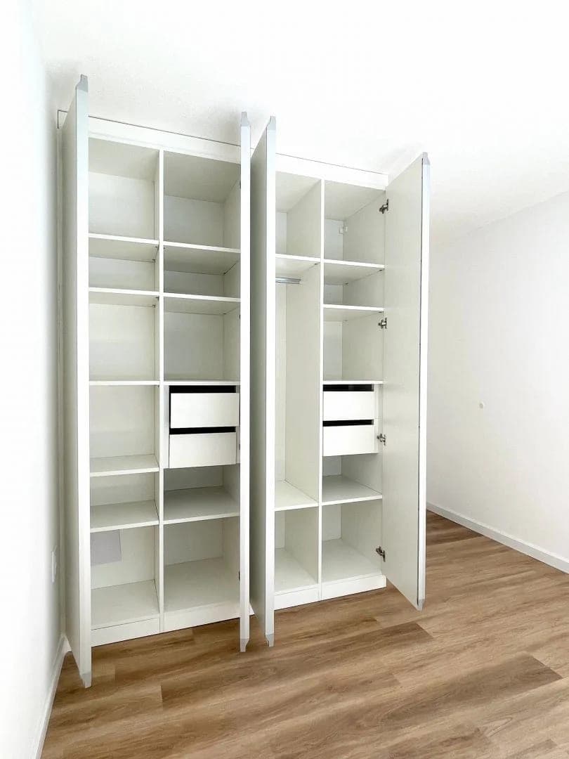 Venta apartamento de 2 dormitorios con balcón al frente en Cordón - Cochera incluida - Vista 20