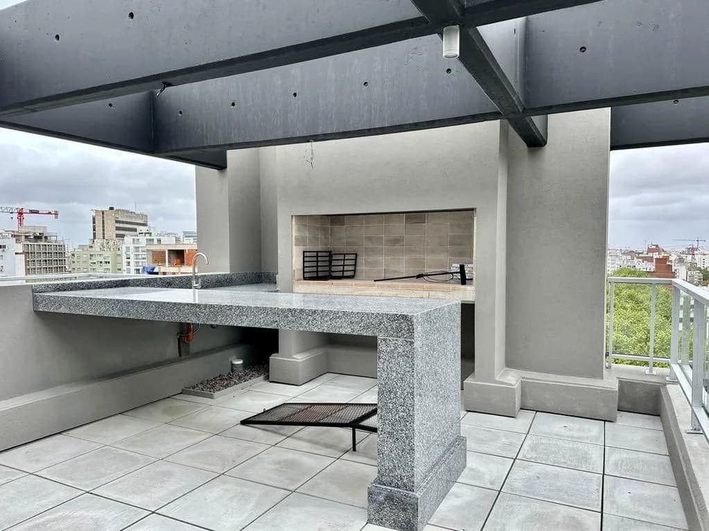 Venta apartamento de 2 dormitorios con balcón al frente en Cordón - Cochera incluida - Vista 25