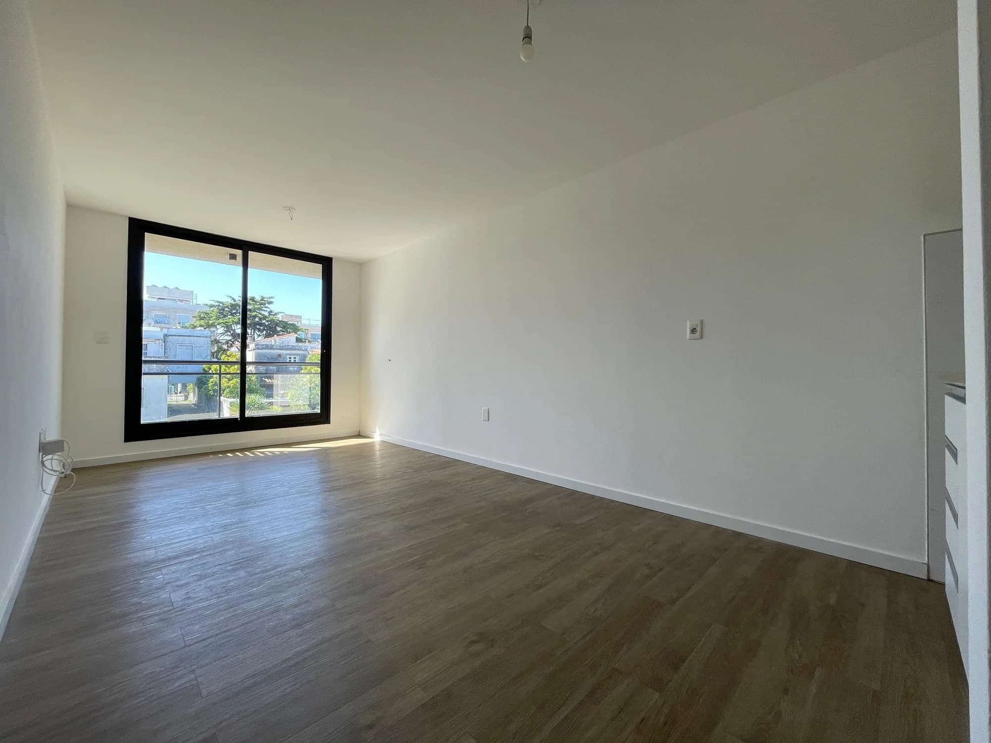 Alquiler de monoambiente en Malvín, con gastos comunes bajos