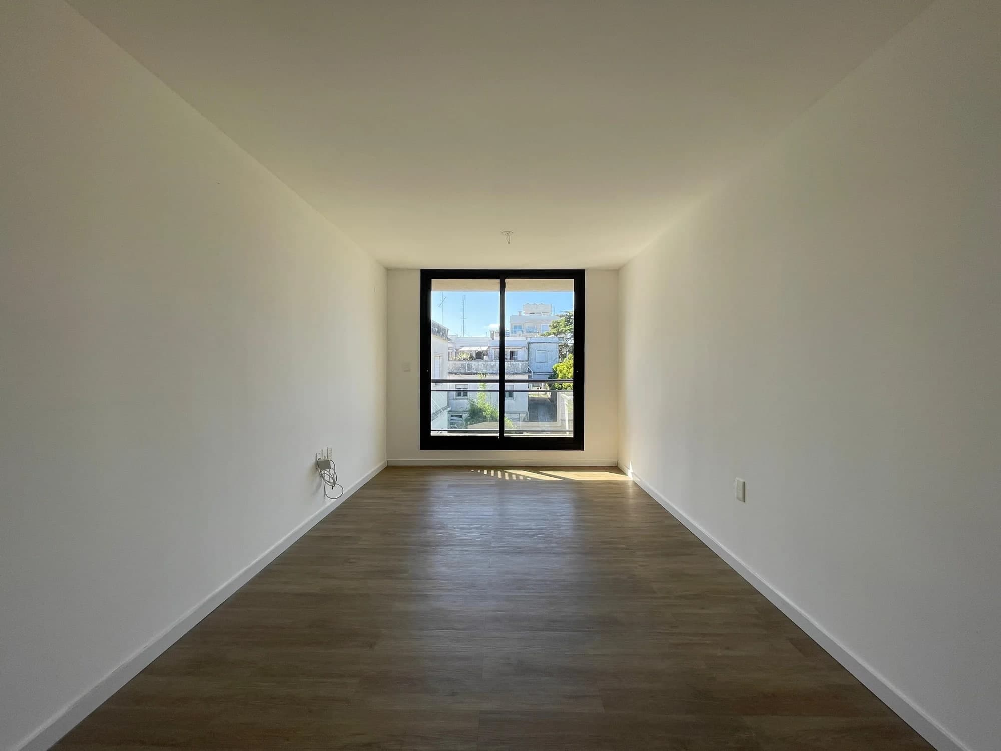 Alquiler de monoambiente en Malvín, con gastos comunes bajos - Vista 3