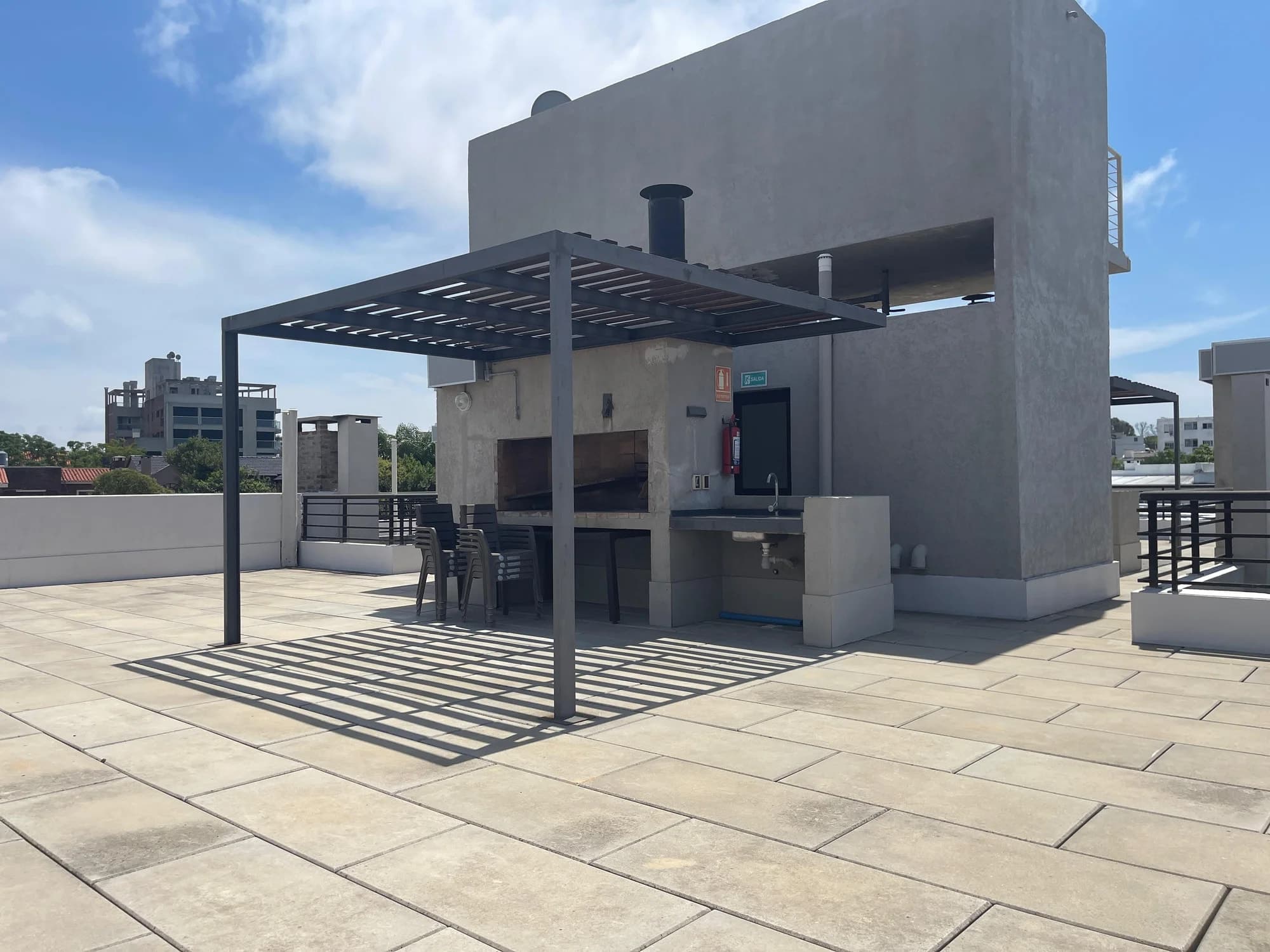 Alquiler de monoambiente en Malvín, con gastos comunes bajos - Vista 18