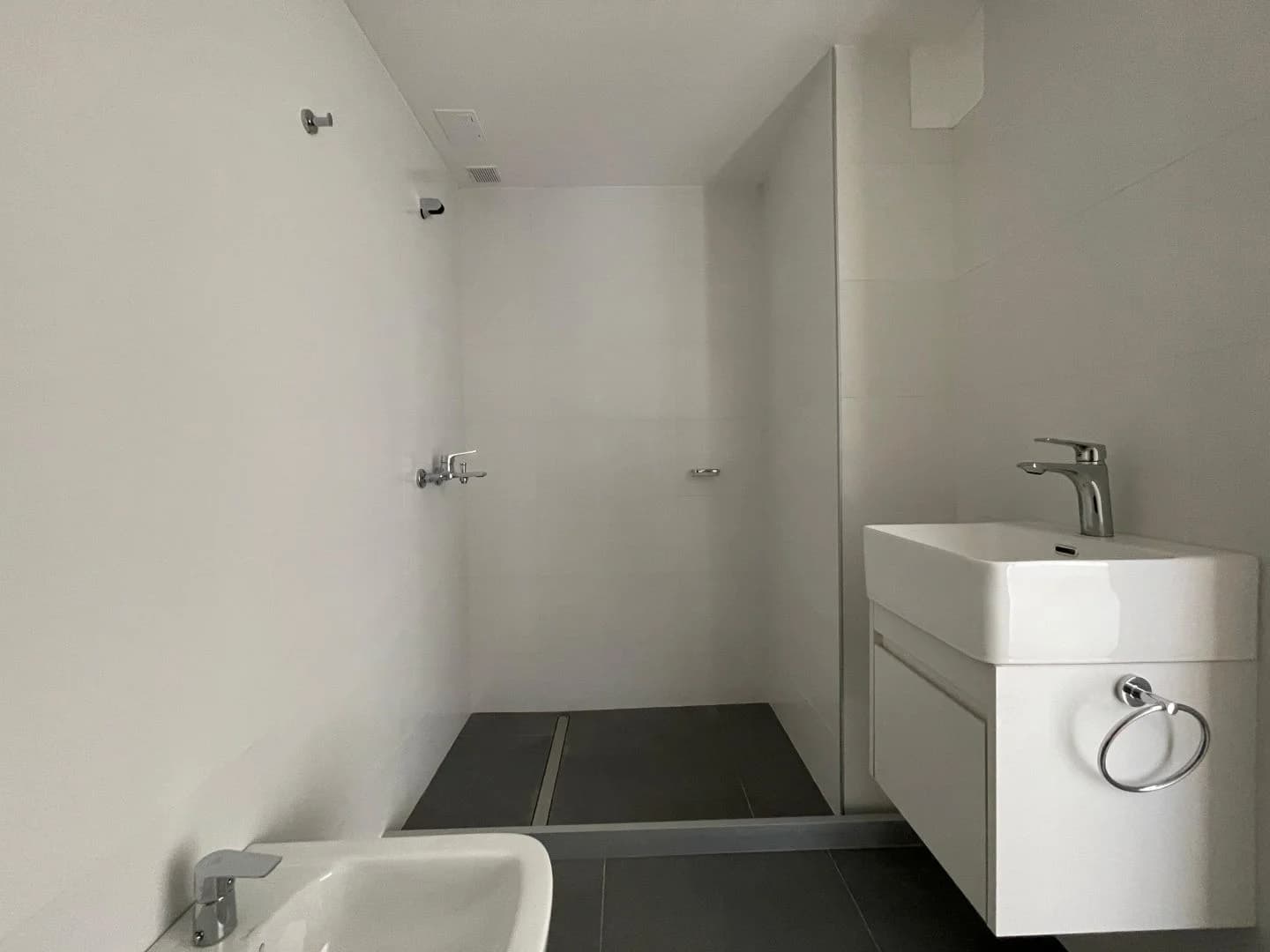 Apartamento de 1 dormitorio con Balcón al Frente con renta - Orientación NORTE en el Centro de Montevideo - Vista 12