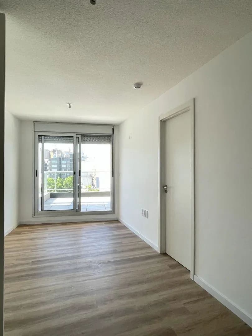 Apartamento 1 Dormitorio En Piso Alto Con Amplio Balcón Y Vista Norte - Con Renta - Beneficios De Ley Vis - Vista 19
