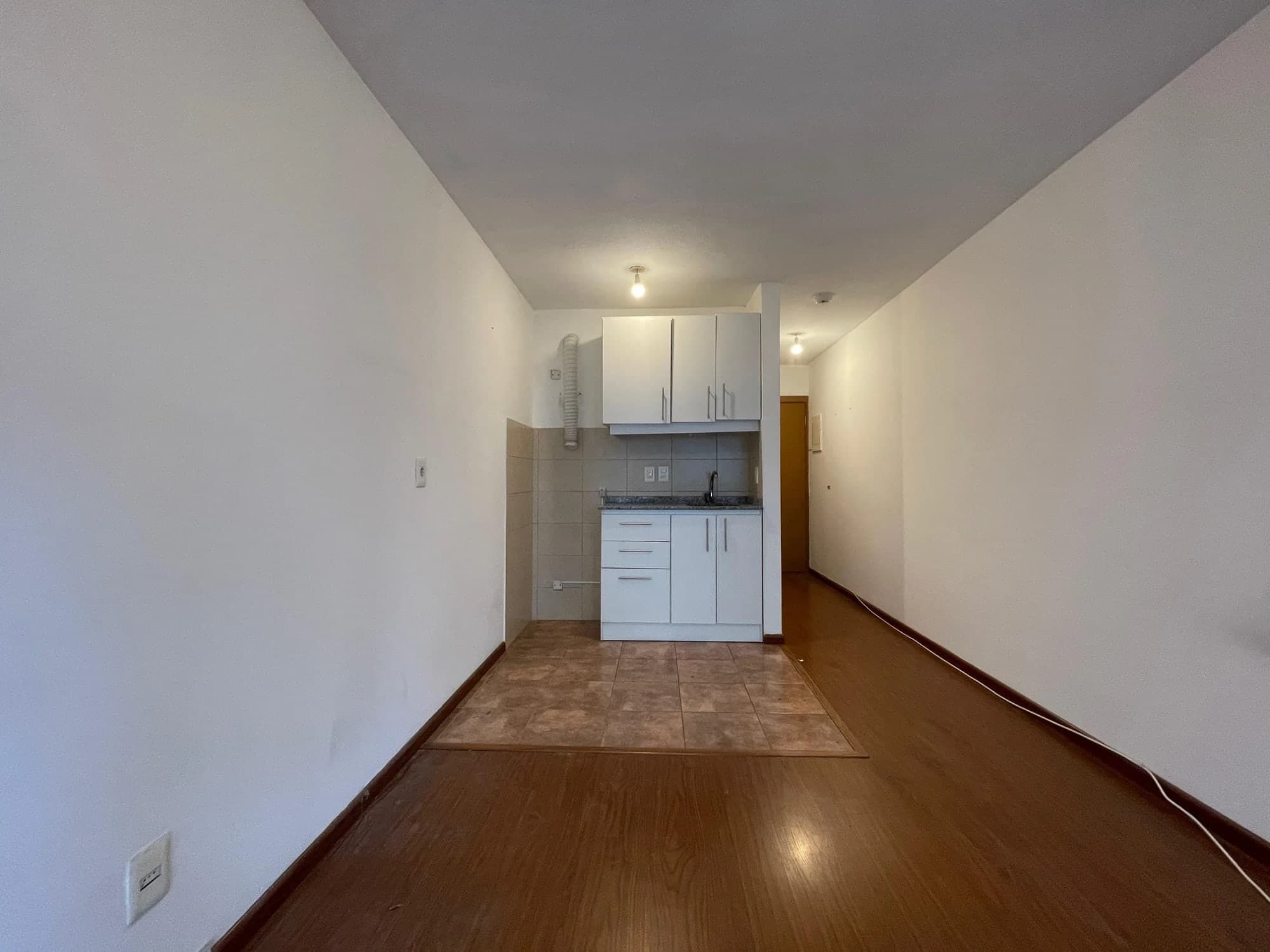 Alquiler Monoambiente en Cordón con balcón al norte | A pasos de 18 de julio y de IMM - Vista 6