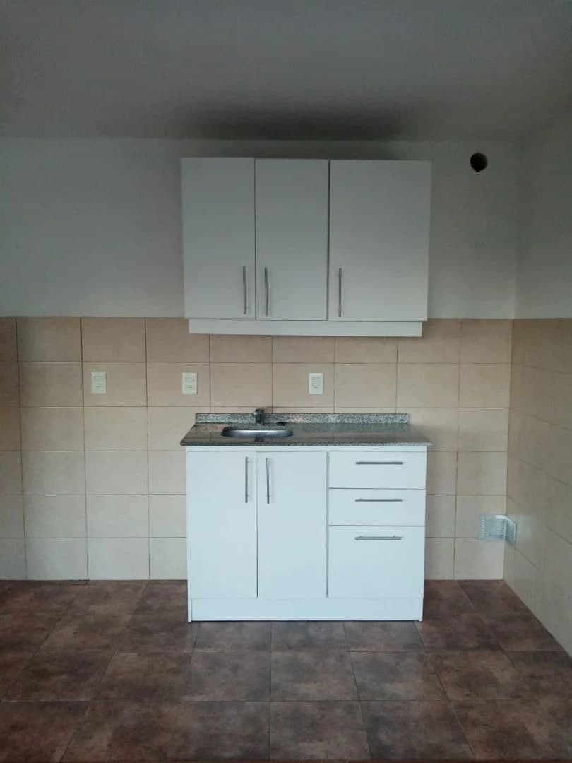 Venta monoambiente con garage en Cordón - Con renta inmediata, a pasos de 18 de julio y de IMM - Vista 3