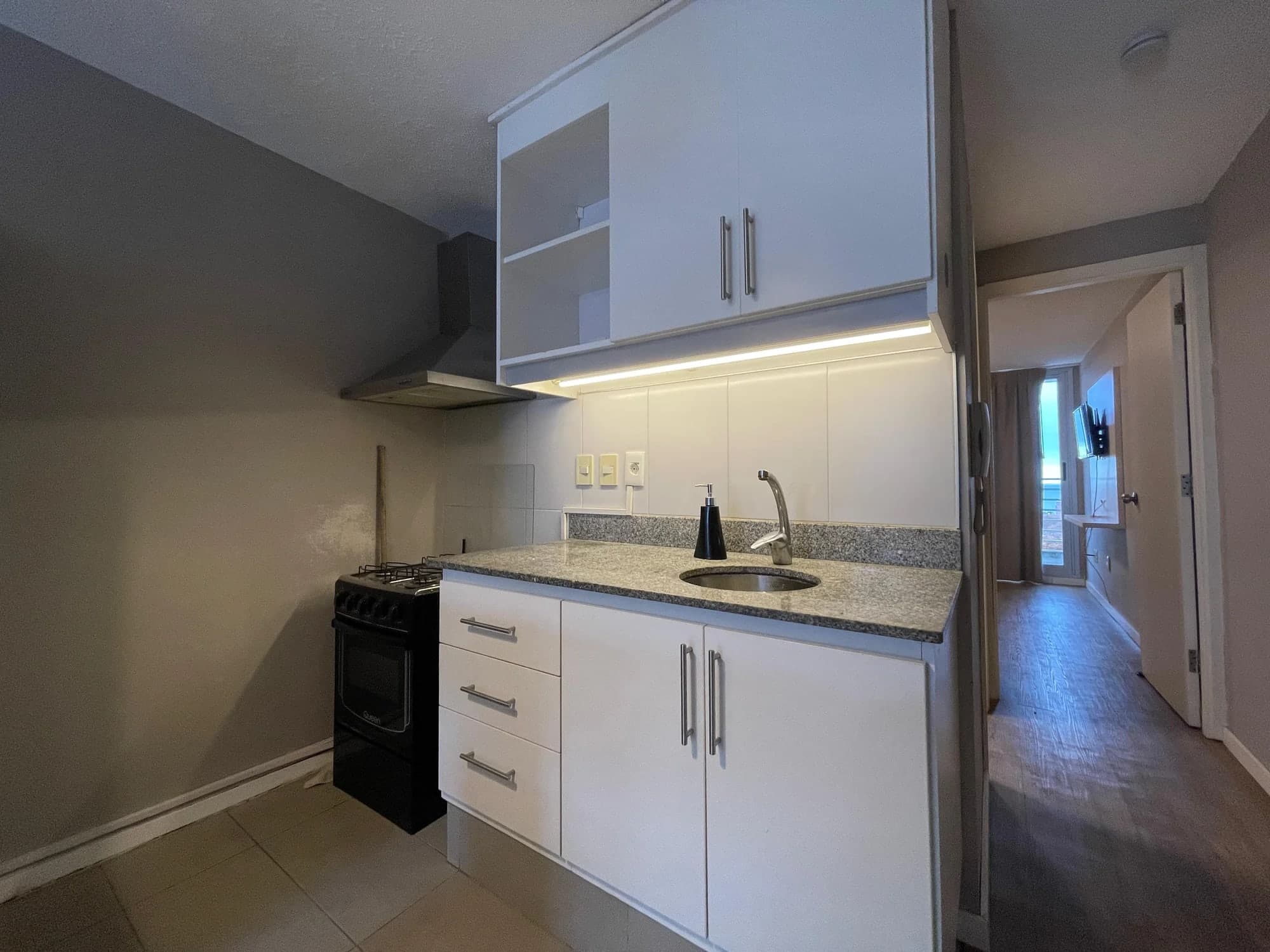 Alquiler apartamento 1 dormitorio amoblado en Cordón | Piso 11, con balcón y vista al mar - Vista 6