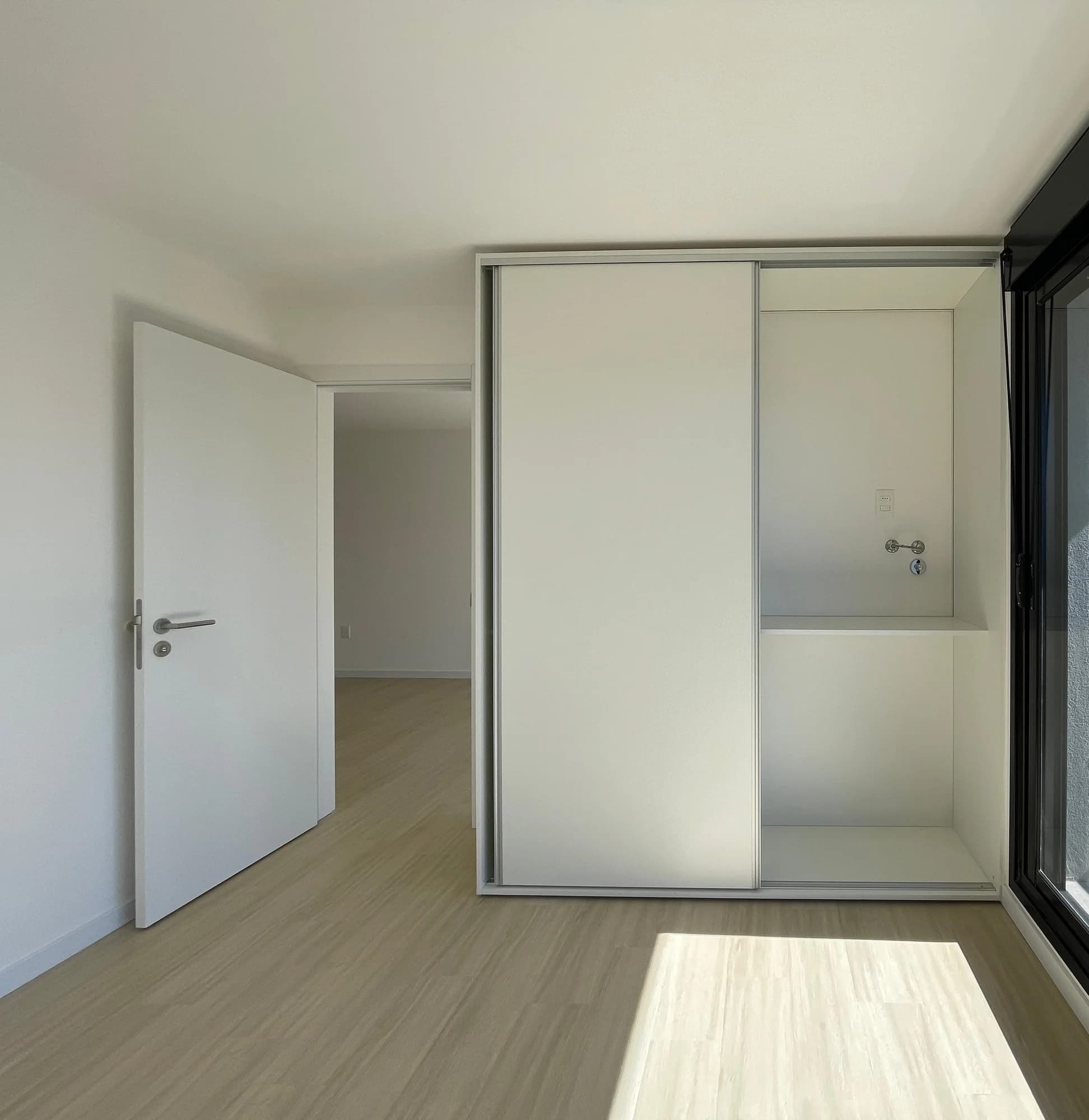 Apartamento En Venta De Un Dormitorio - Ley VIS - A Estrenar, piso alto, con amplia terraza, Orientación Norte - Centro, Montevideo - Vista 10