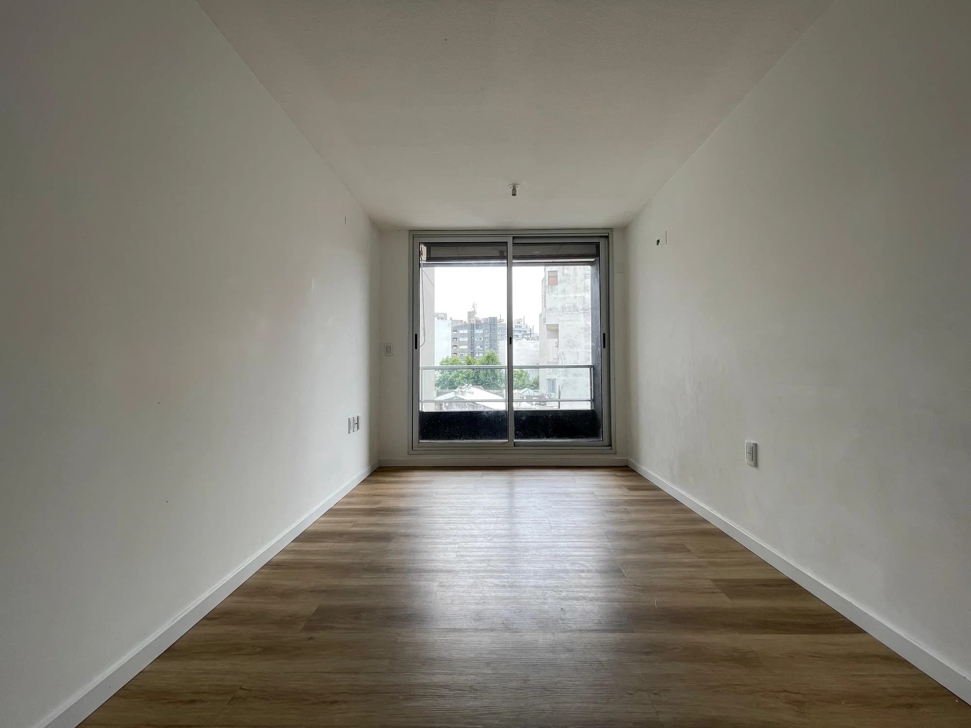Venta apartamento 1 dormitorio con renta inmediata, beneficios fiscales y una ubicación estratégica en Cordón.