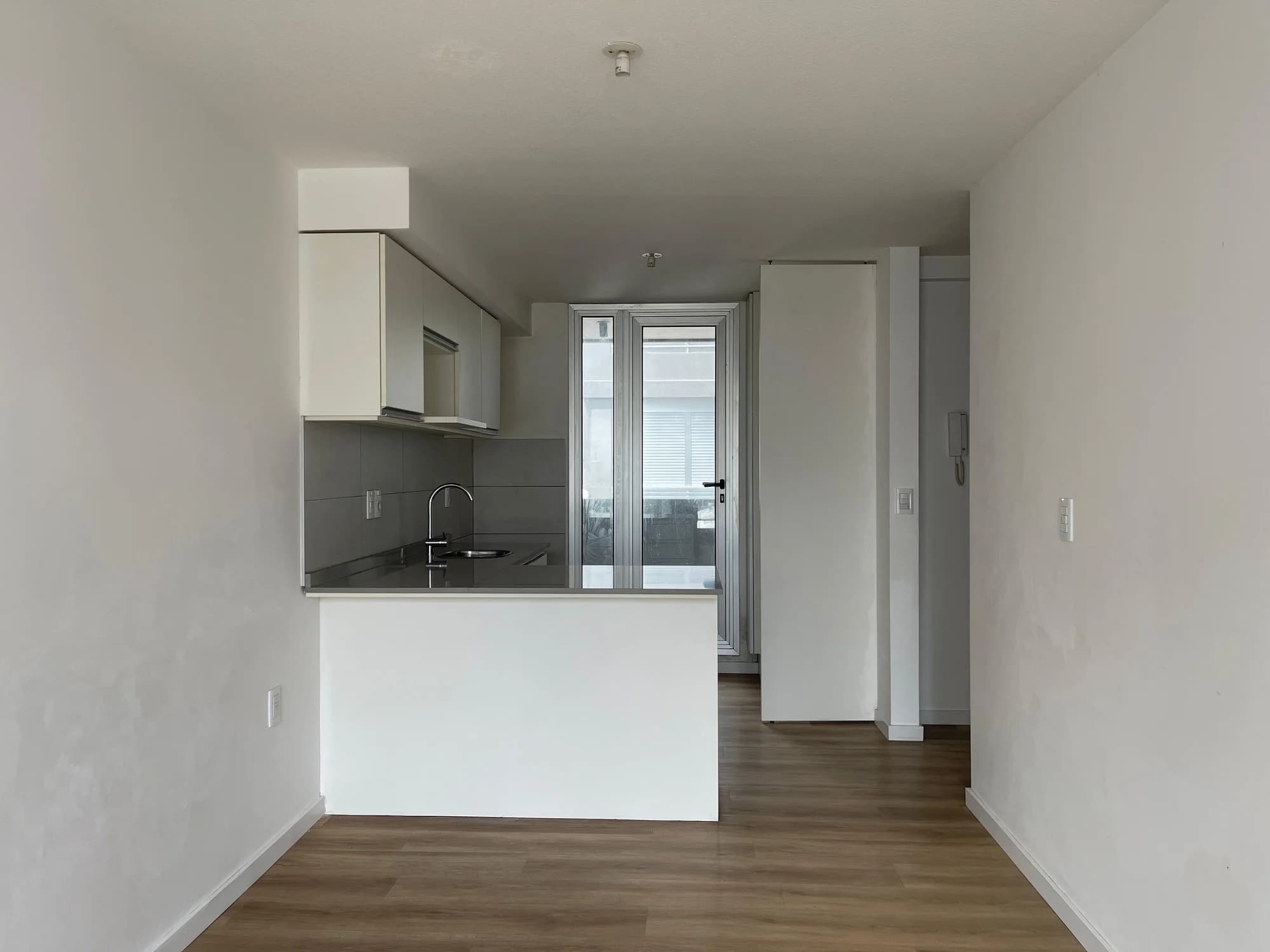 Venta apartamento 1 dormitorio con renta inmediata, beneficios fiscales y una ubicación estratégica en Cordón. - Vista 4