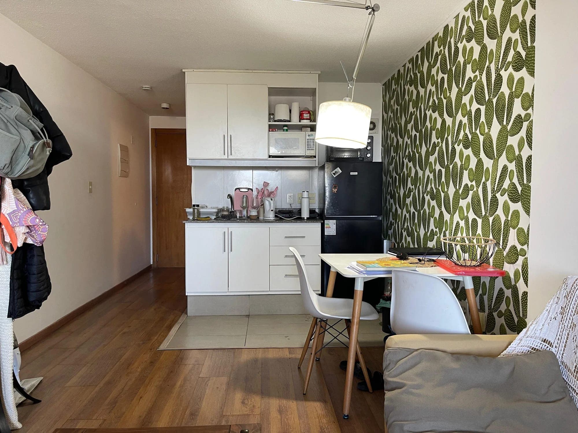 Alquiler de amplio monoambiente en Cordón con balcón y vista al mar | A pasos de la IMM y Av. 18 de julio. - Vista 6