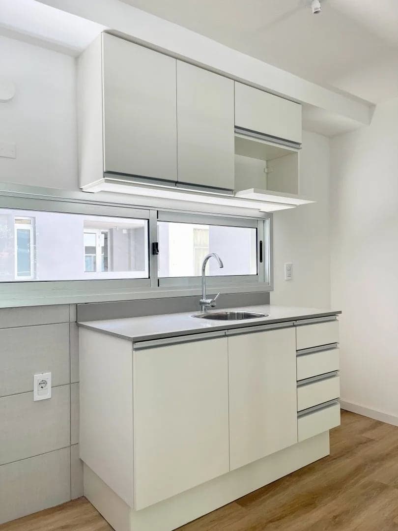 Alquiler amplio apartamento de 2 dormitorios en Cordón | Con balcón al frente y terraza lavadero - Vista 9