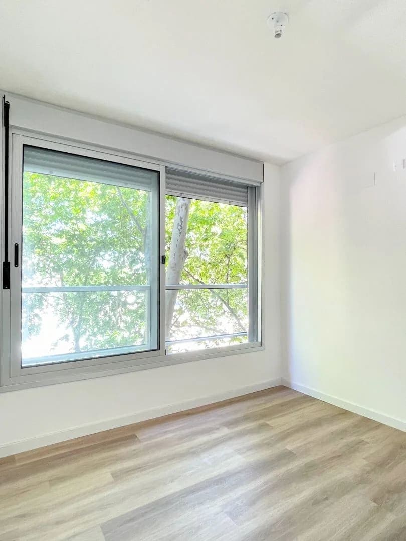 Alquiler amplio apartamento de 2 dormitorios en Cordón | Con balcón al frente y terraza lavadero - Vista 17