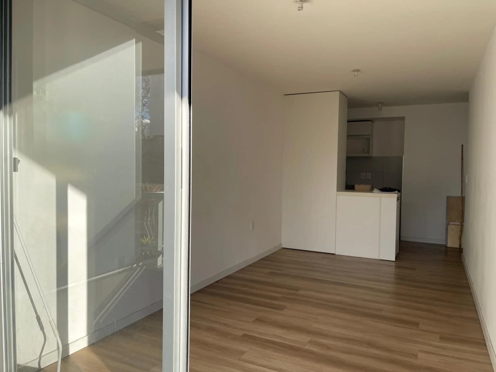 Alquiler luminoso apartamento de 1 dormitorio en Cordón con balcón - Vista 2