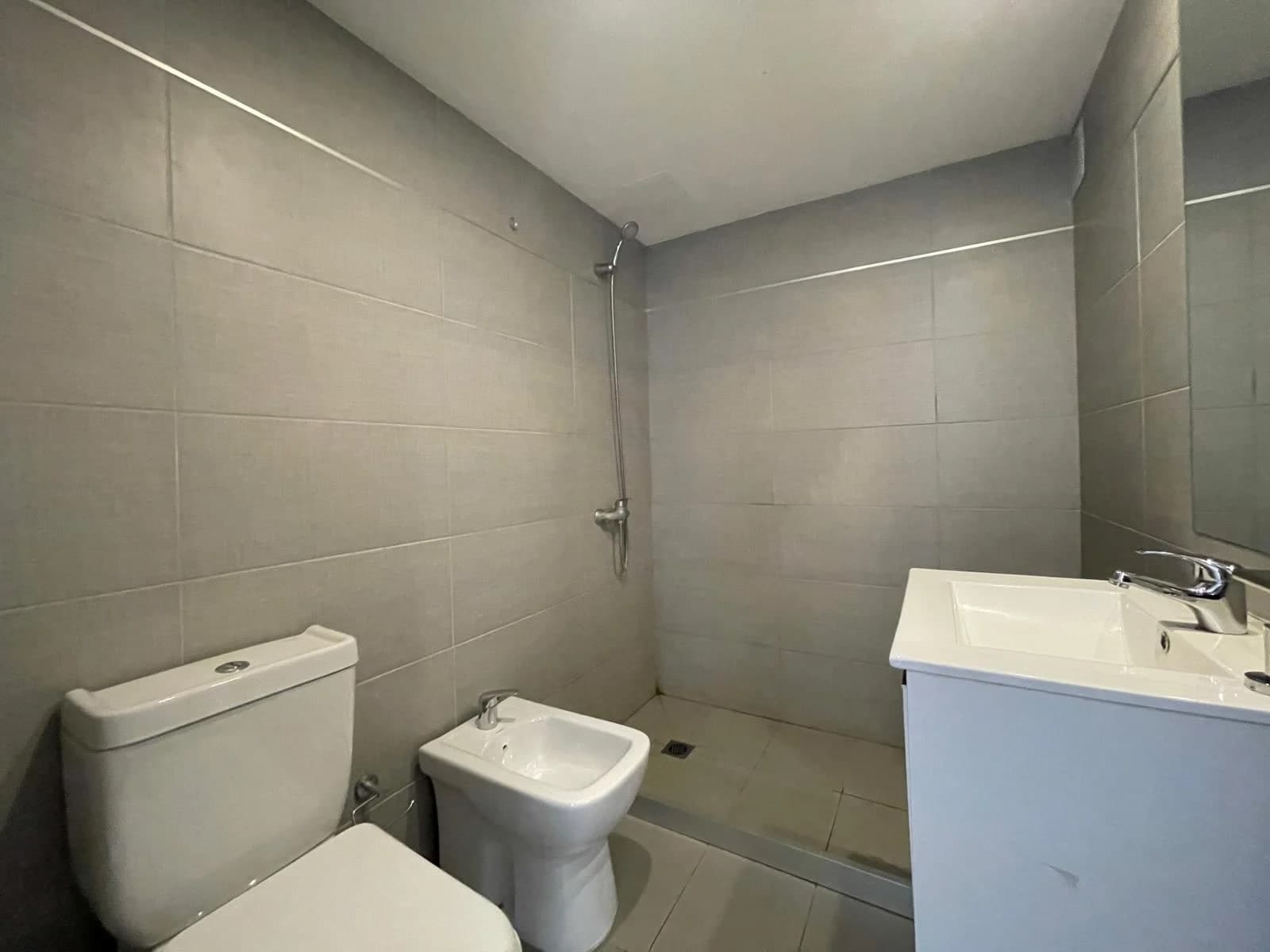 Alquiler luminoso apartamento de 1 dormitorio en Cordón con balcón - Vista 6