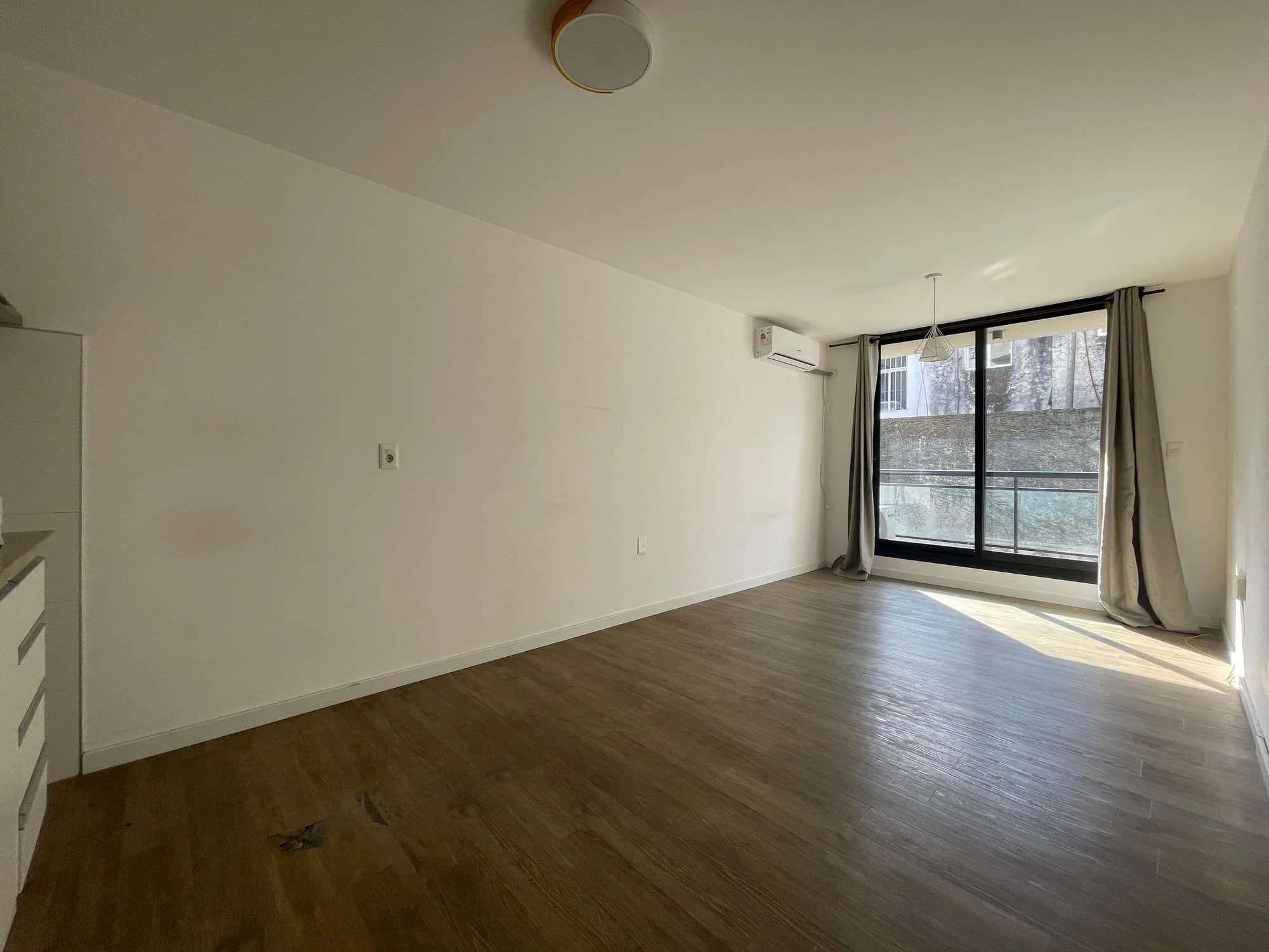 Alquiler de luminoso monoambiente en Malvín con balcón | Al Norte en edificio con amenities - Vista 6