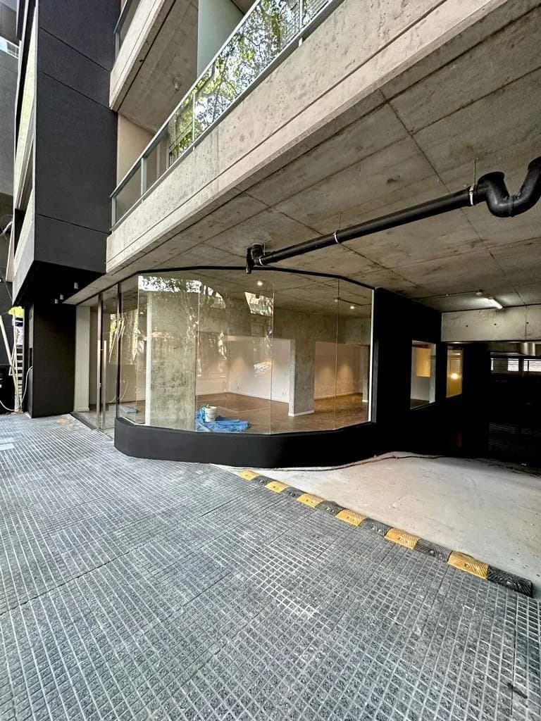 Local comercial con renta de 9,19% en Cordón - Vista 3