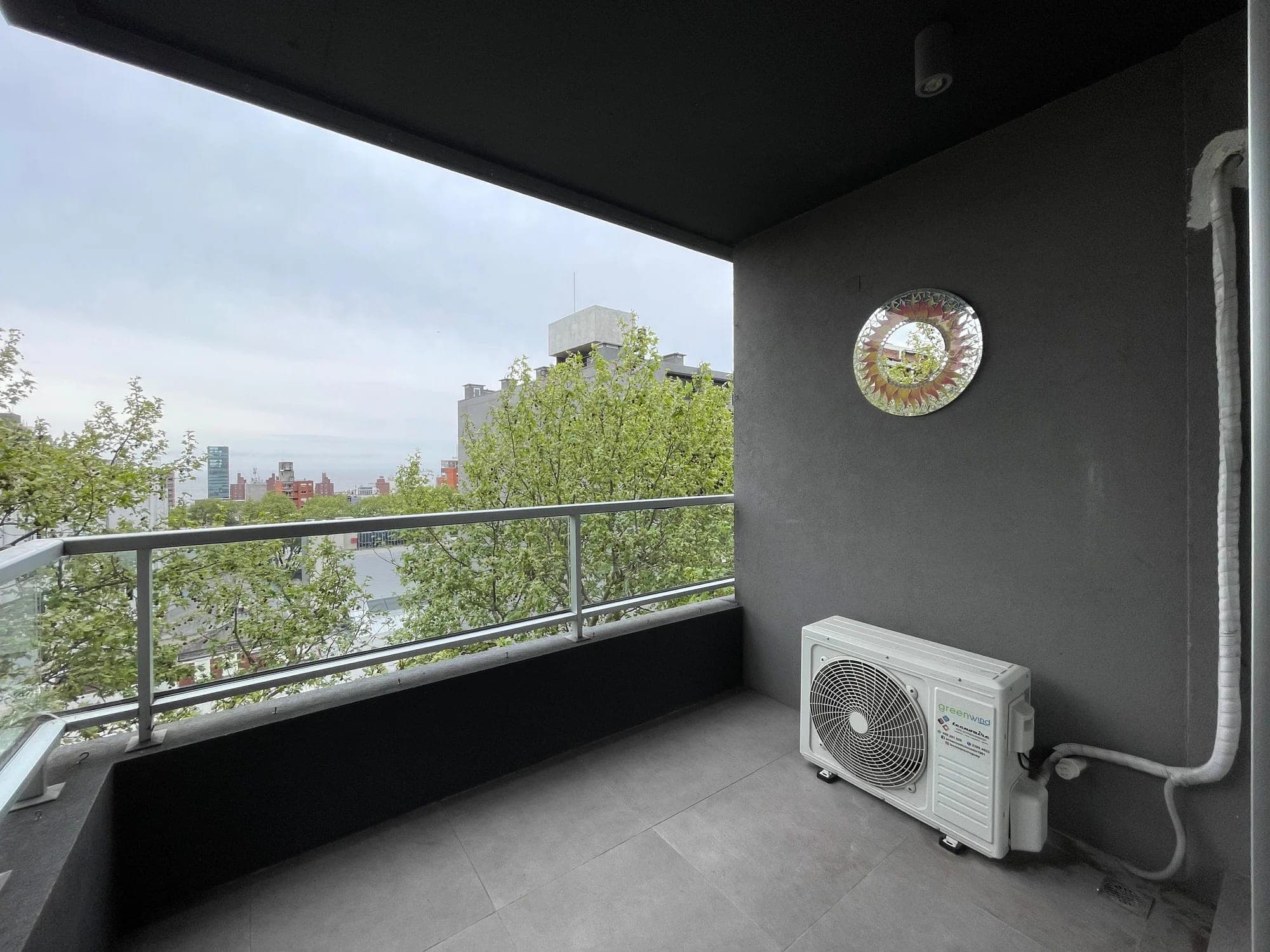 Alquiler de moderno apartamento de 2 dormitorios con vista al mar en Cordón - Vista 4