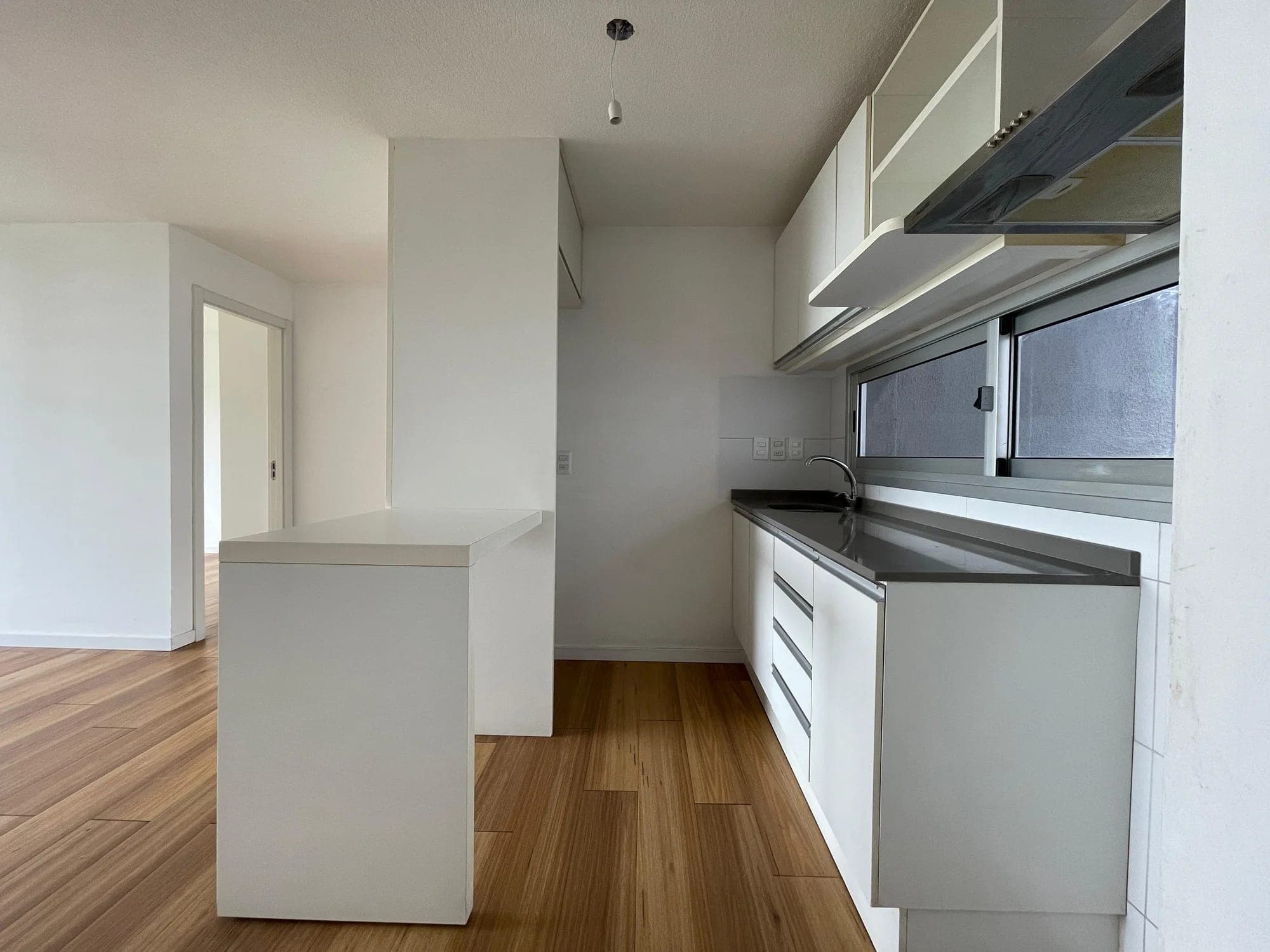 Alquiler de moderno apartamento de 2 dormitorios con vista al mar en Cordón - Vista 8